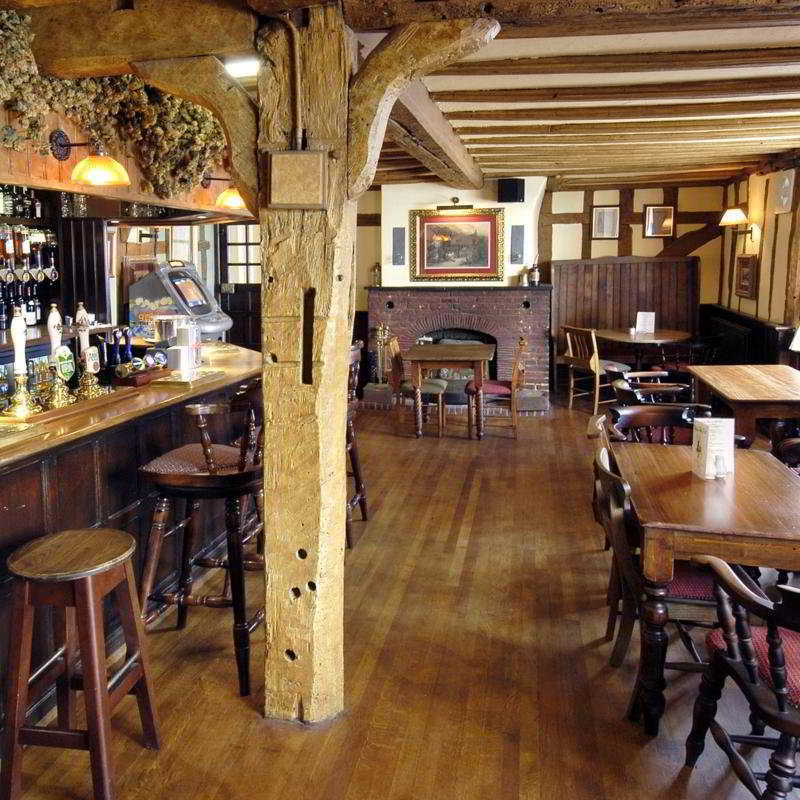 White Hart Hotel By Greene King Inns Braintree Restaurant photo